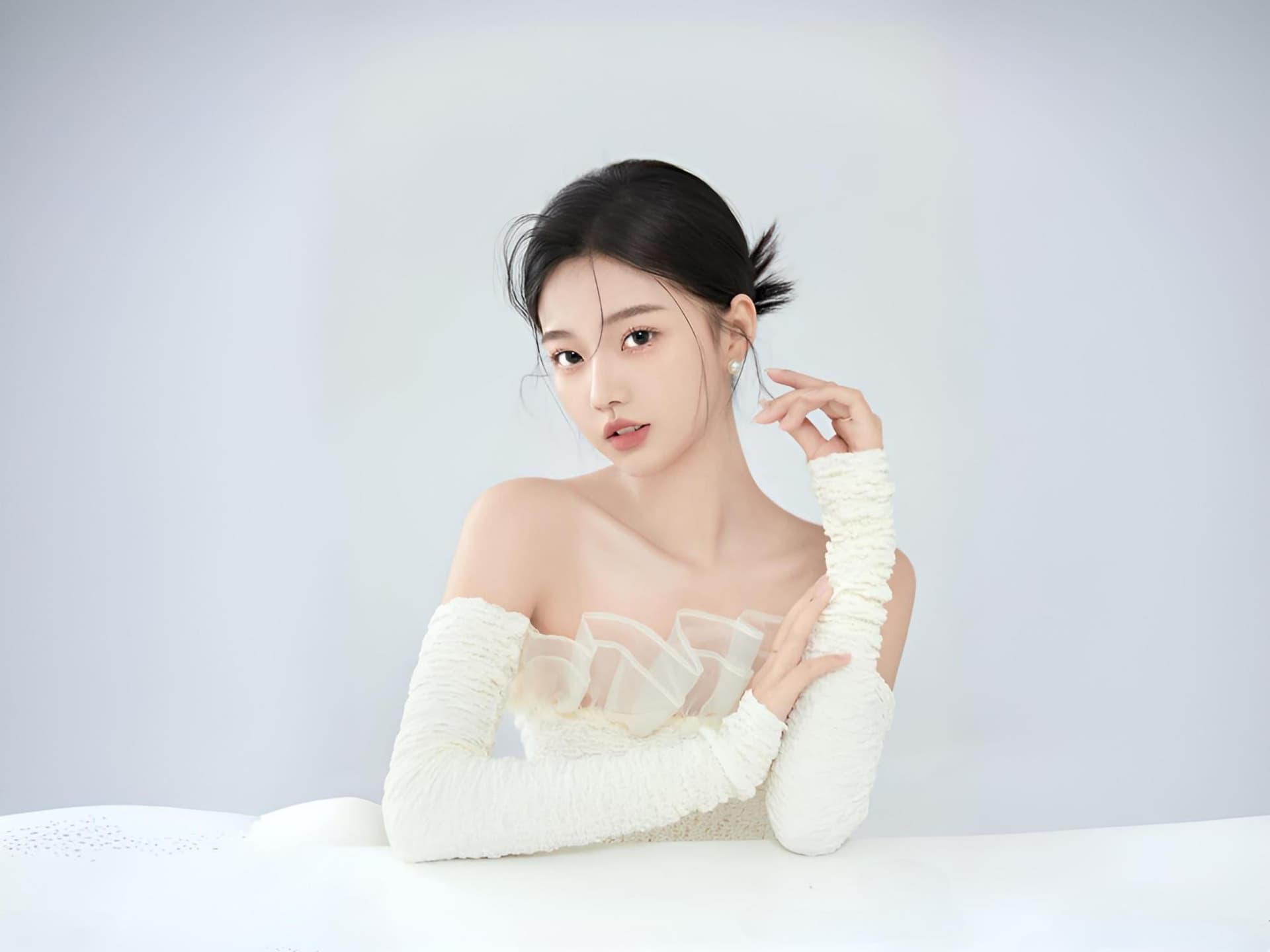 2026美白保養新趨勢|結構亮白是什麼?韓星同款美白精華與護膚攻略